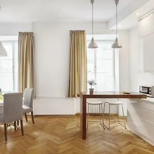  Apartament Bednarska Old Town
